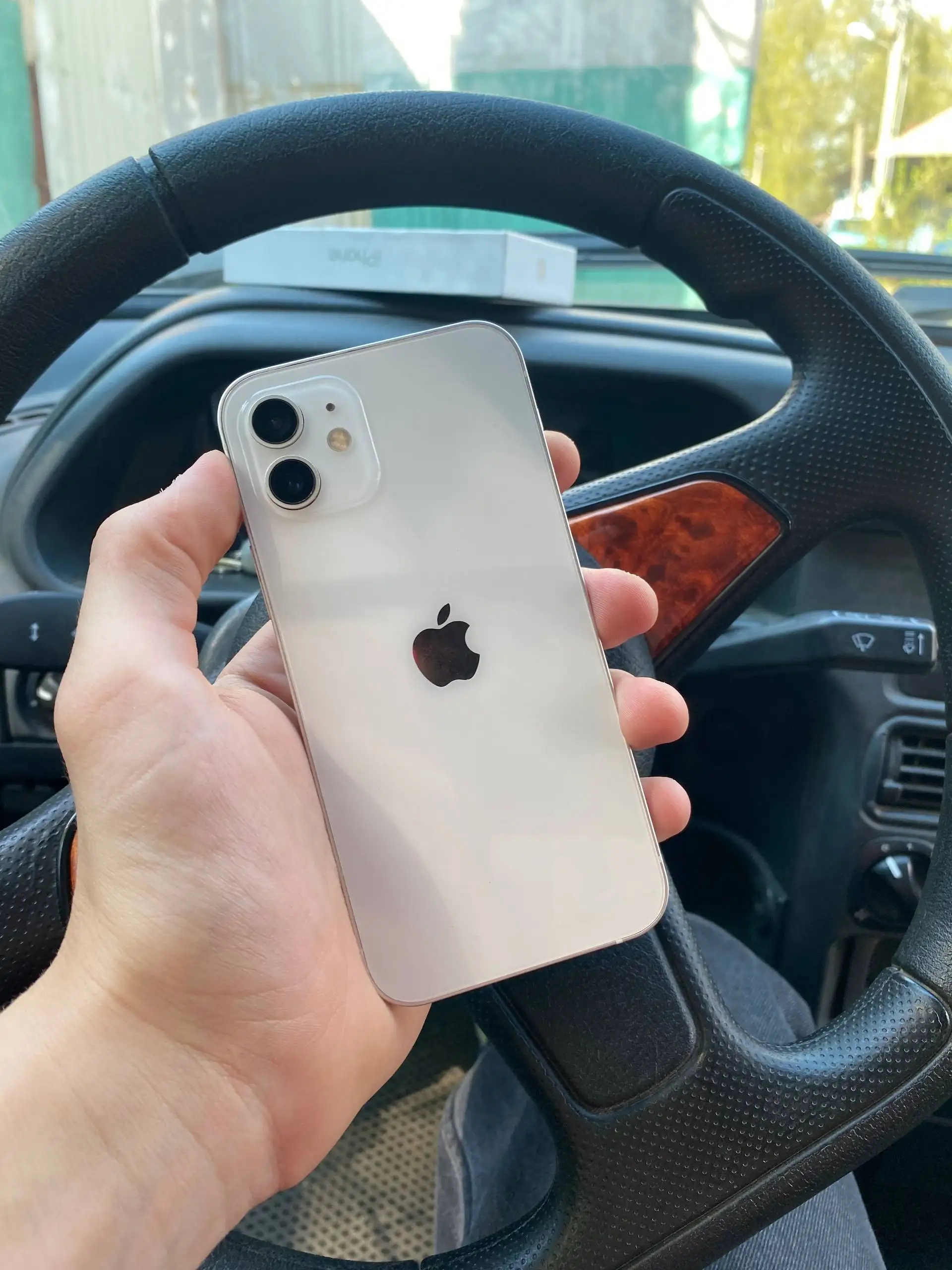 iPhone 12 128 ГБ - Смартфоны (Электроника) в Пермь