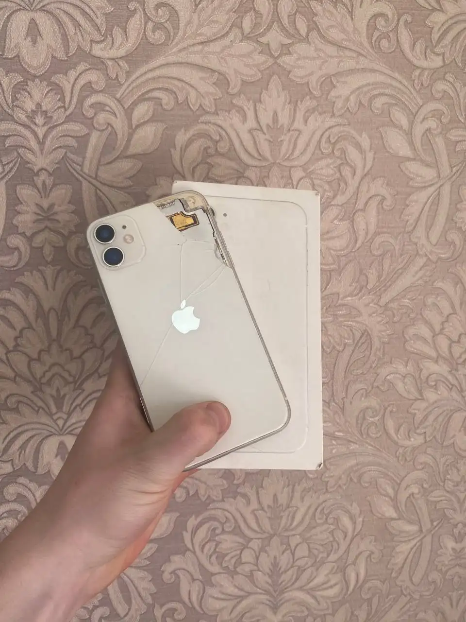Продажа iPhone в Перми - Смартфоны (Электроника) в Пермь