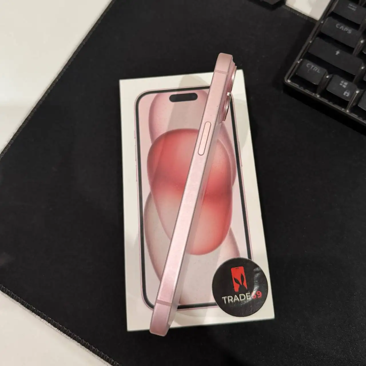 Продажа iPhone 15 256GB Pink - Смартфоны (Электроника) в Пермь