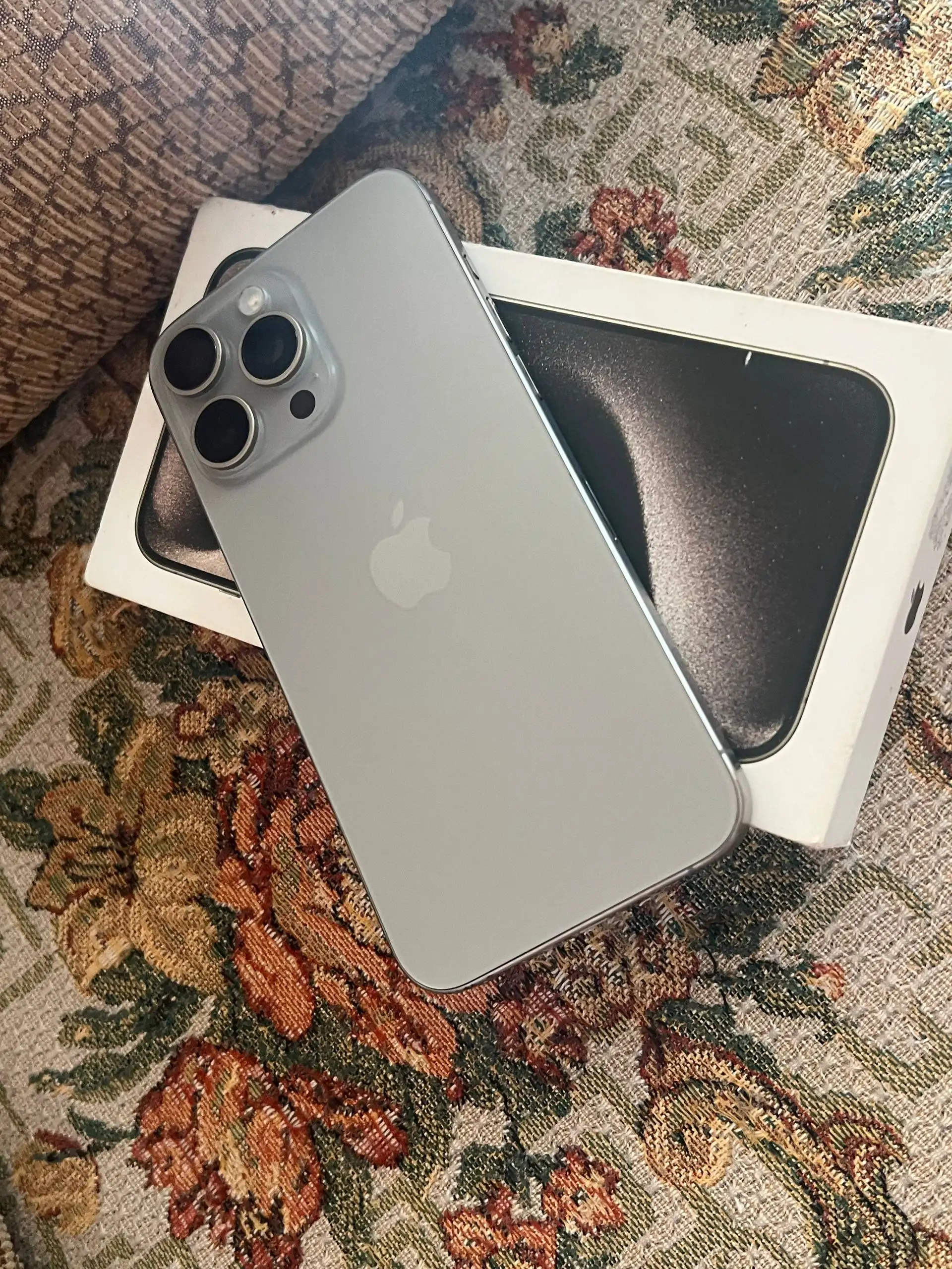 iPhone с заменой дисплея - Смартфоны (Электроника) в Пермь