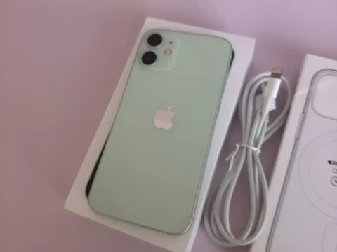 Продам iPhone 12 mini - Аксессуары для электроники в Пермь