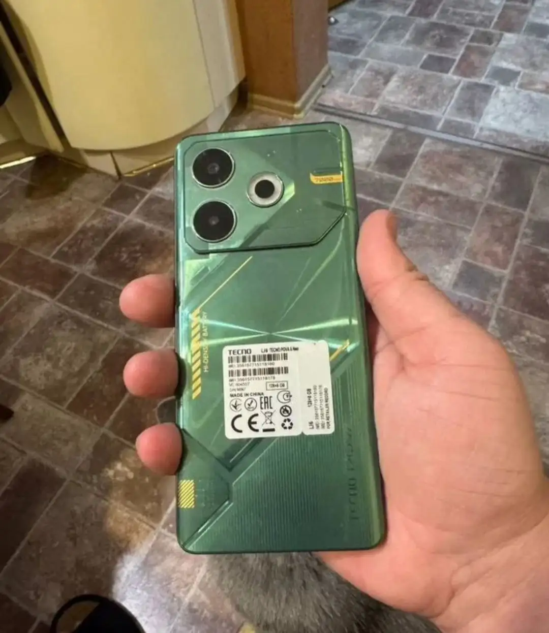 Tecno Pova 6 Neo 8/128 - Смартфоны (Электроника) в Пермь
