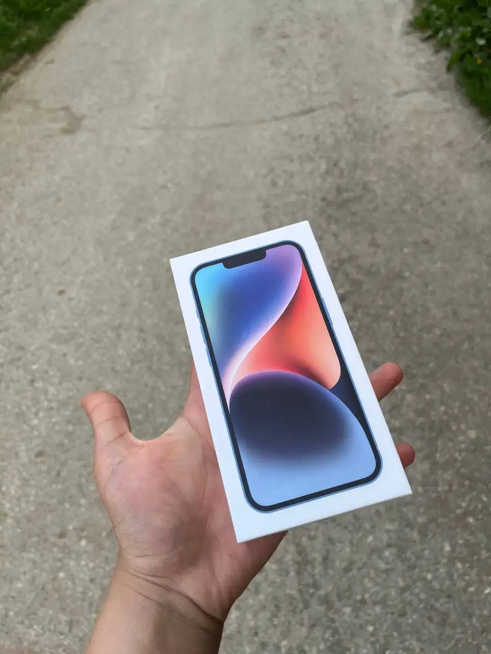 iPhone 14 256Gb новый в упаковке - Смартфоны и аксессуары (Электроника) в Пермь
