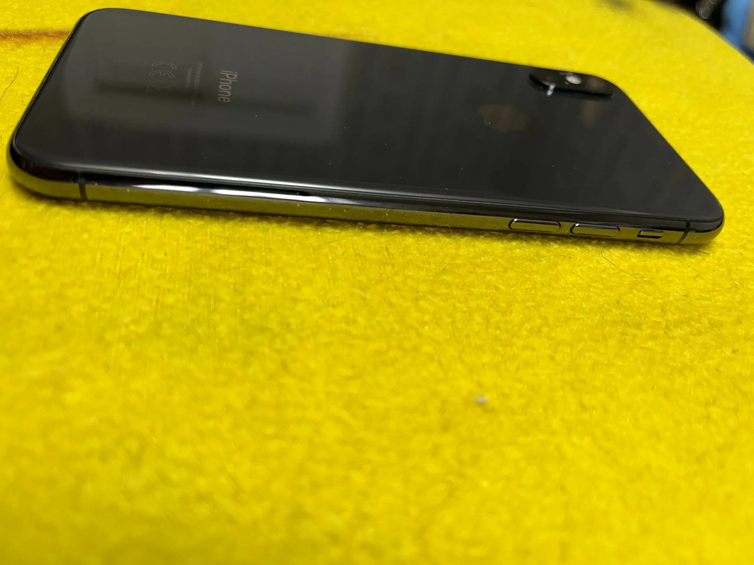 iPhone XS 256GB Ростест - Смартфоны (Электроника) в Пермь