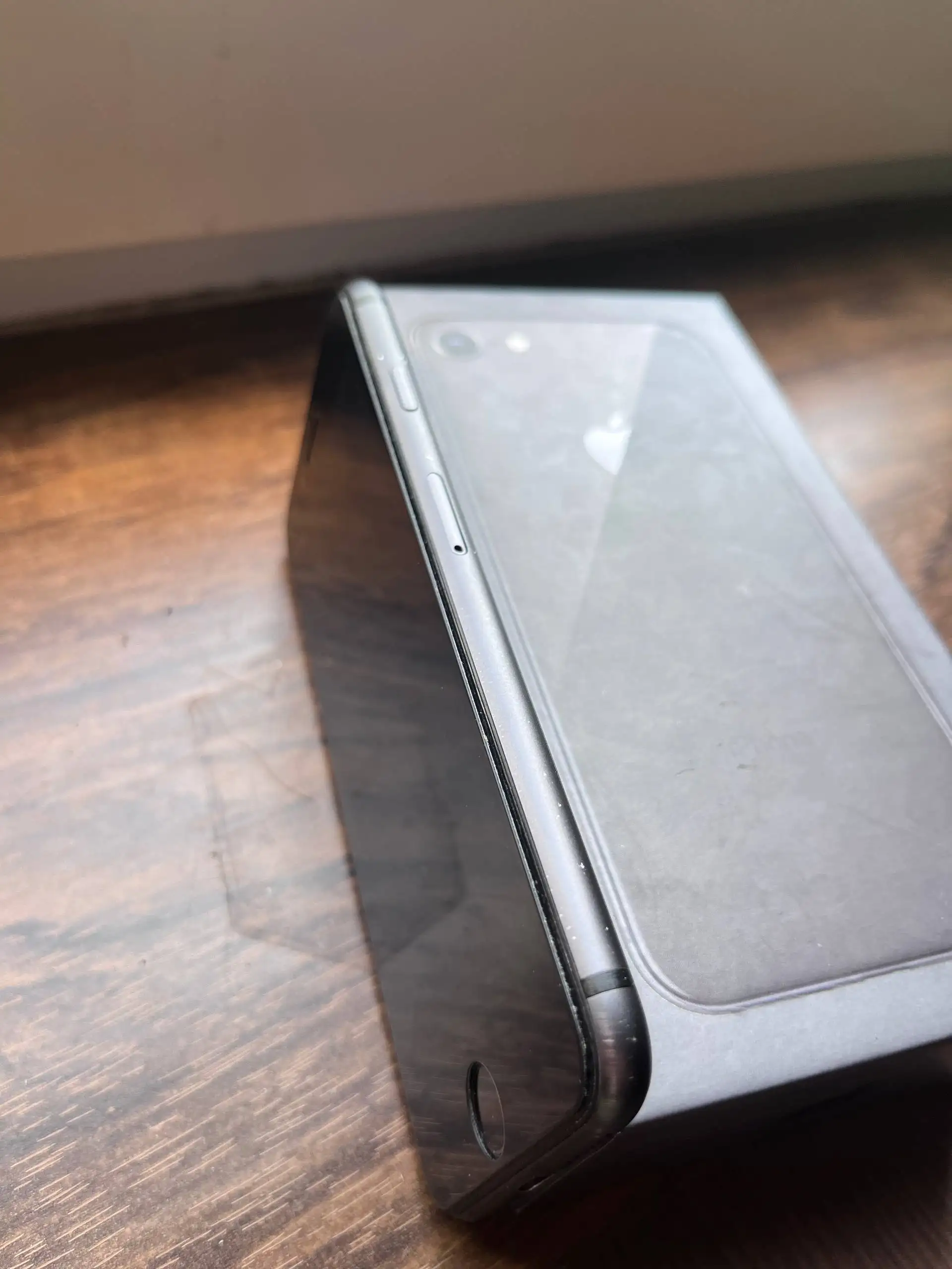 iPhone 8 64GB - Смартфоны (Электроника) в Пермь