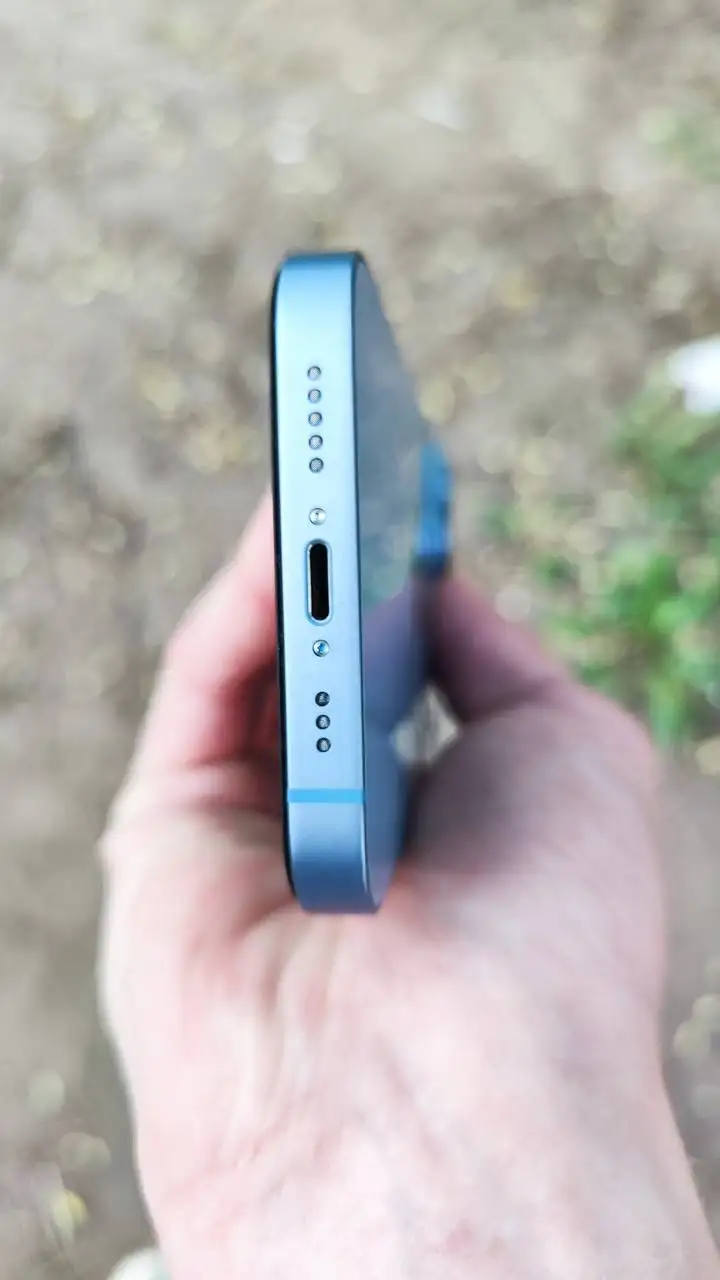 Обмен iPhone 14 256GB на iPhone 13 mini - Смартфоны (Электроника) в Пермь