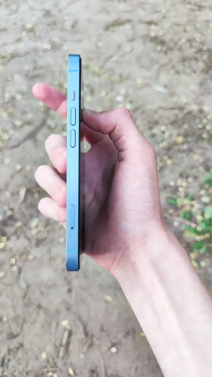 Обмен iPhone 14 256GB на iPhone 13 mini - Смартфоны (Электроника) в Пермь