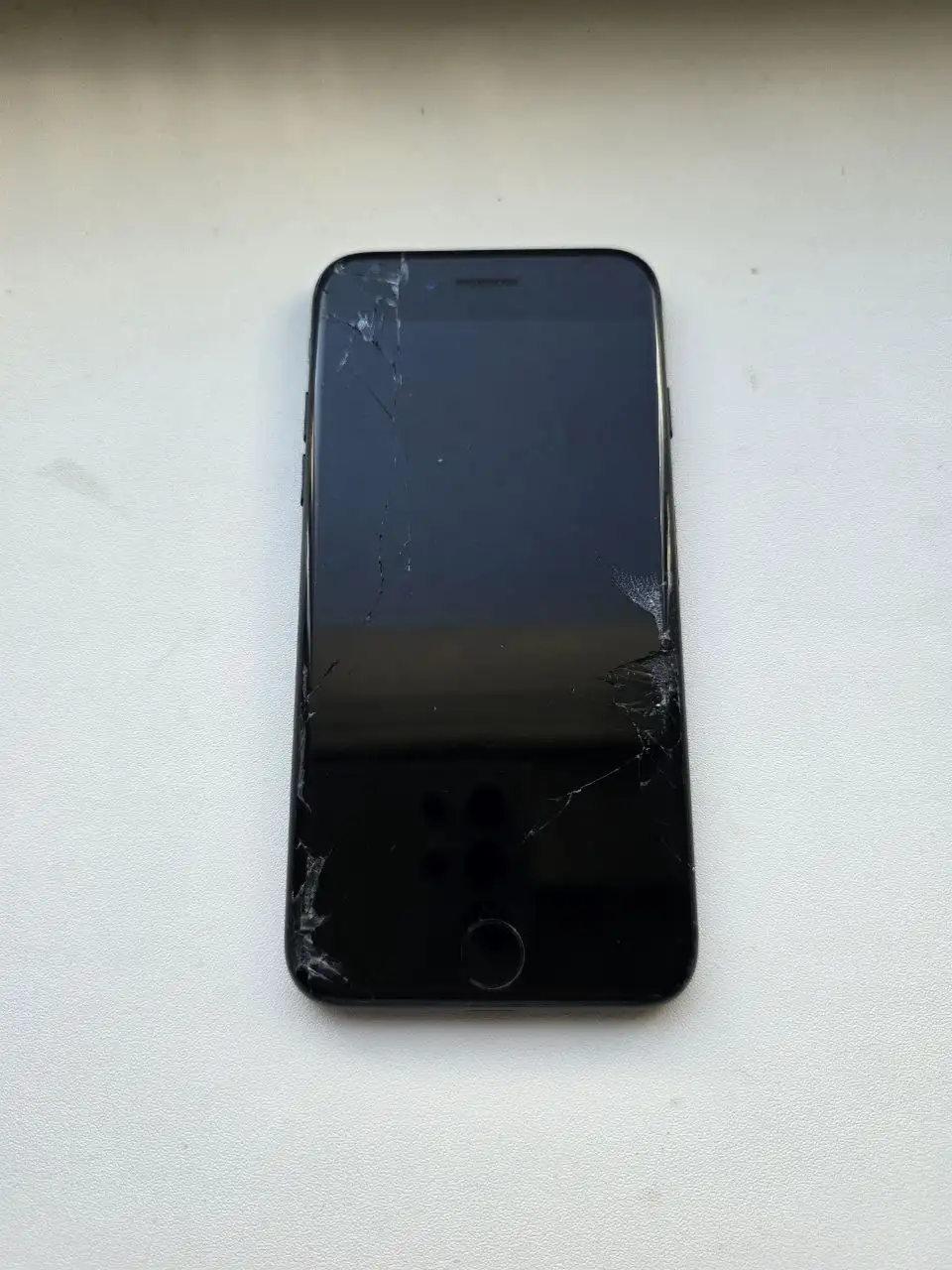 iPhone 7 32GB - Смартфоны (Электроника) в Пермь