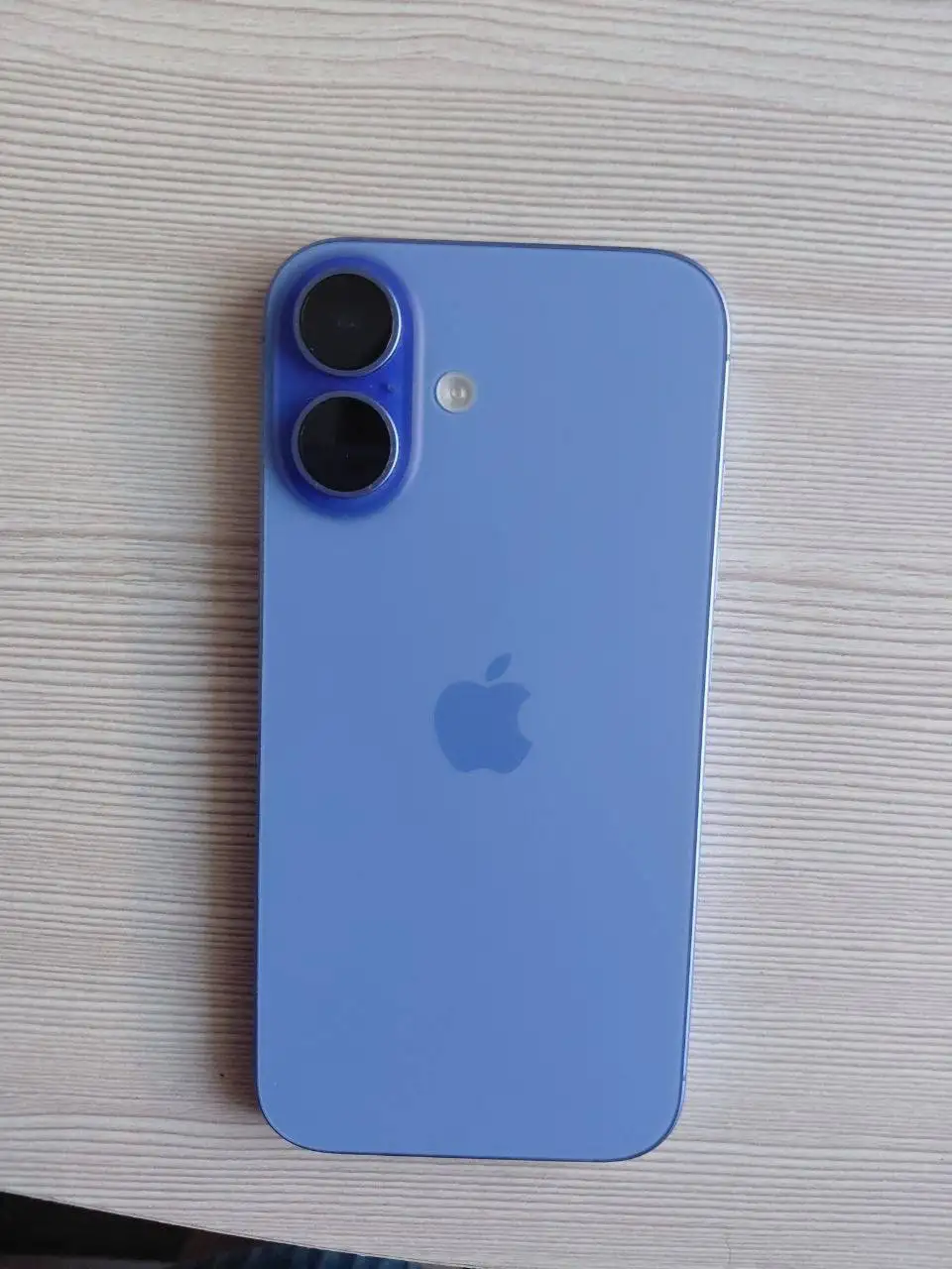 Обмен iPhone 14 Pro на iPhone 15 Pro - Мобильные телефоны (Электроника) в Пермь