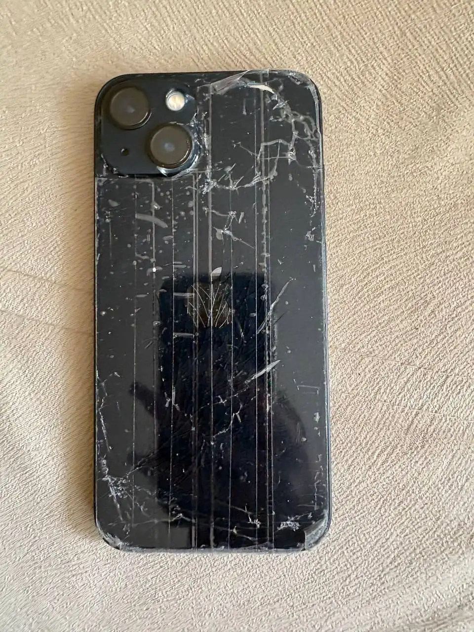 Продам iPhone 13 128 ГБ - Смартфоны (Электроника) в Пермь