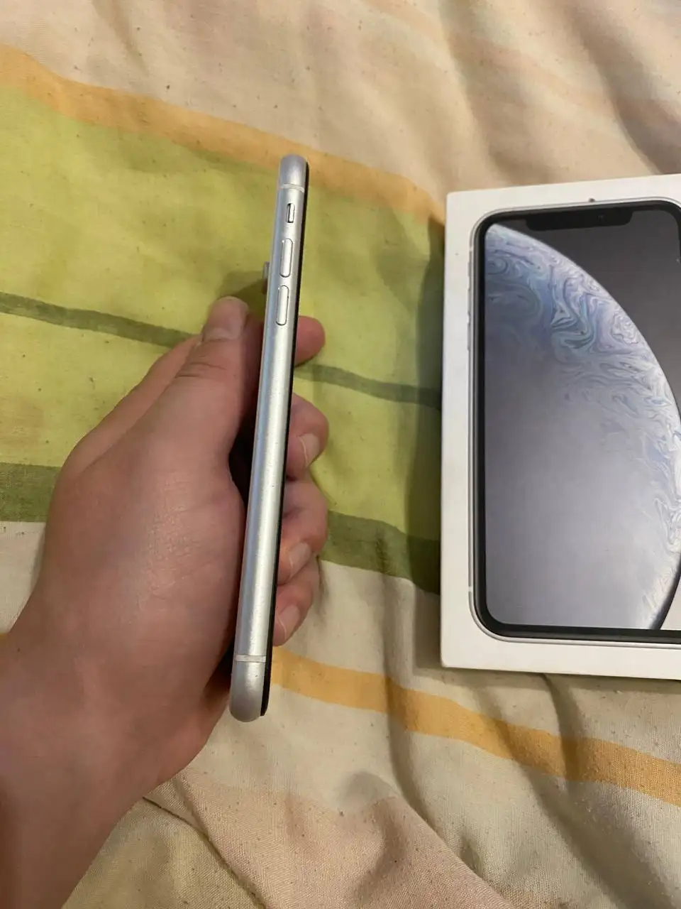 iPhone XR отличный - Смартфоны (Электроника) в Пермь