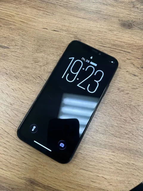 Продам iPhone 11 Pro - Чехлы для телефонов в Пермь