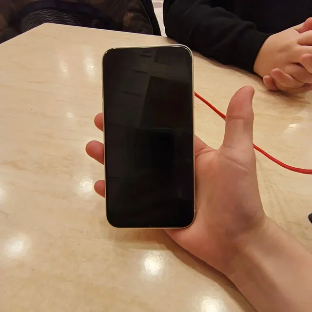 Обмен iPhone на Samsung - Планшеты в Пермь