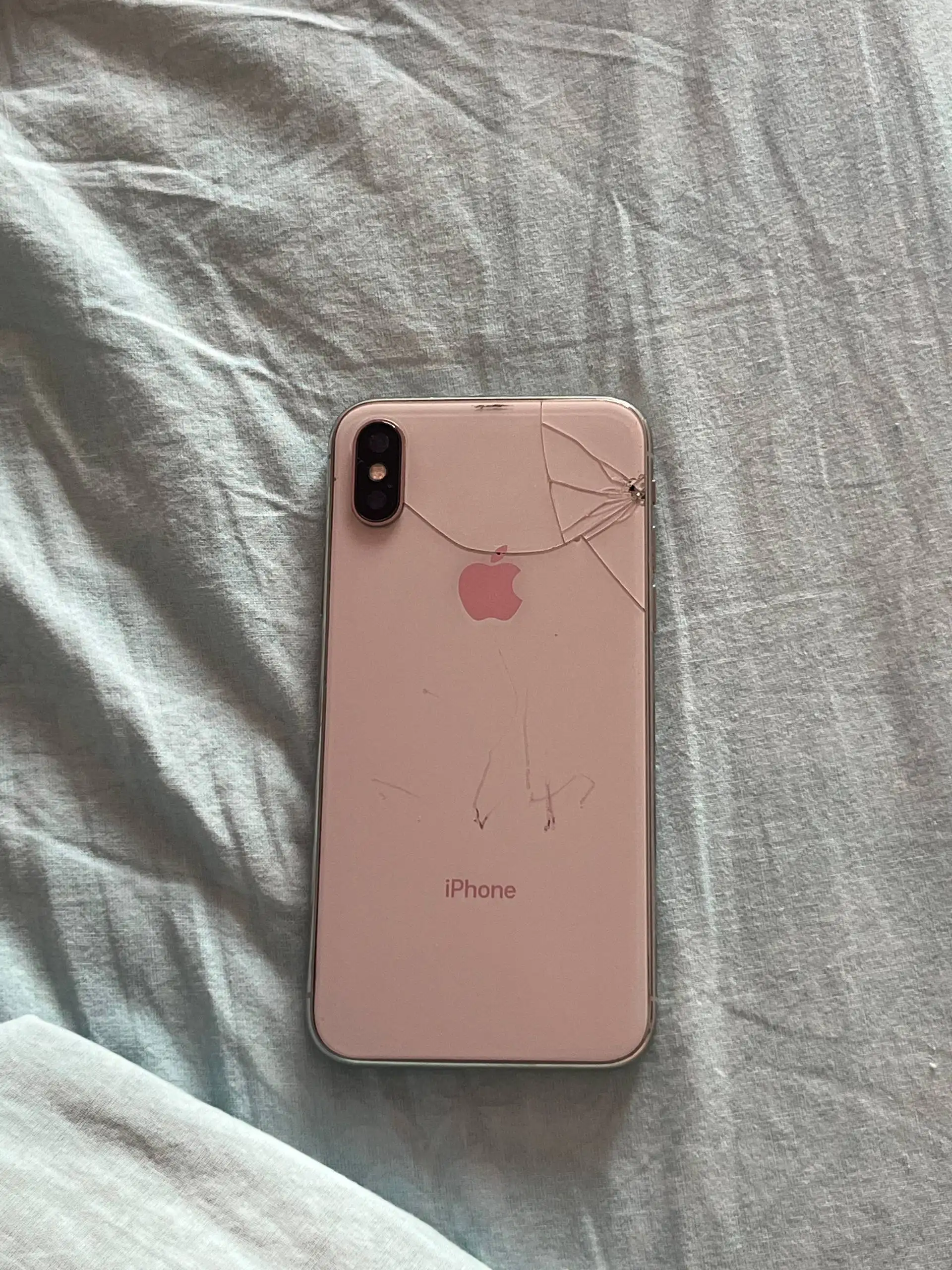 Продажа Apple iPhone на запчасти - Мобильные телефоны и аксессуары (Электроника) в Пермь