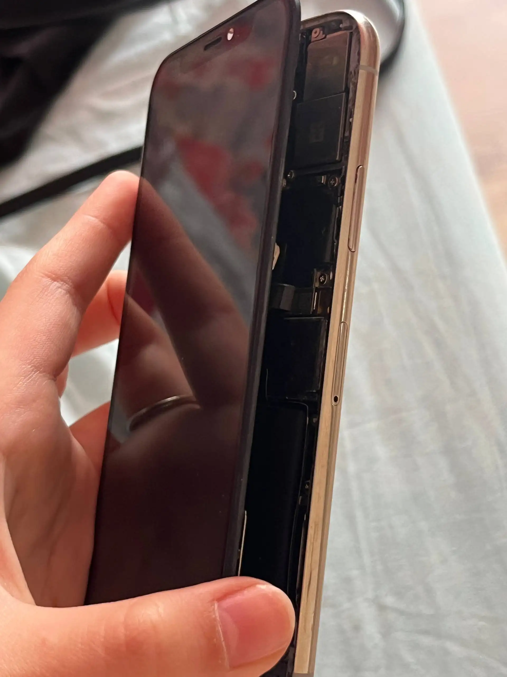 Продажа Apple iPhone на запчасти - Мобильные телефоны и аксессуары (Электроника) в Пермь
