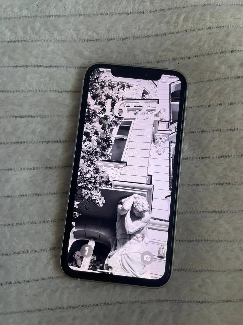 Обмен iPhone XR на iPhone 12/12 mini - Мобильные телефоны (Электроника) в Пермь