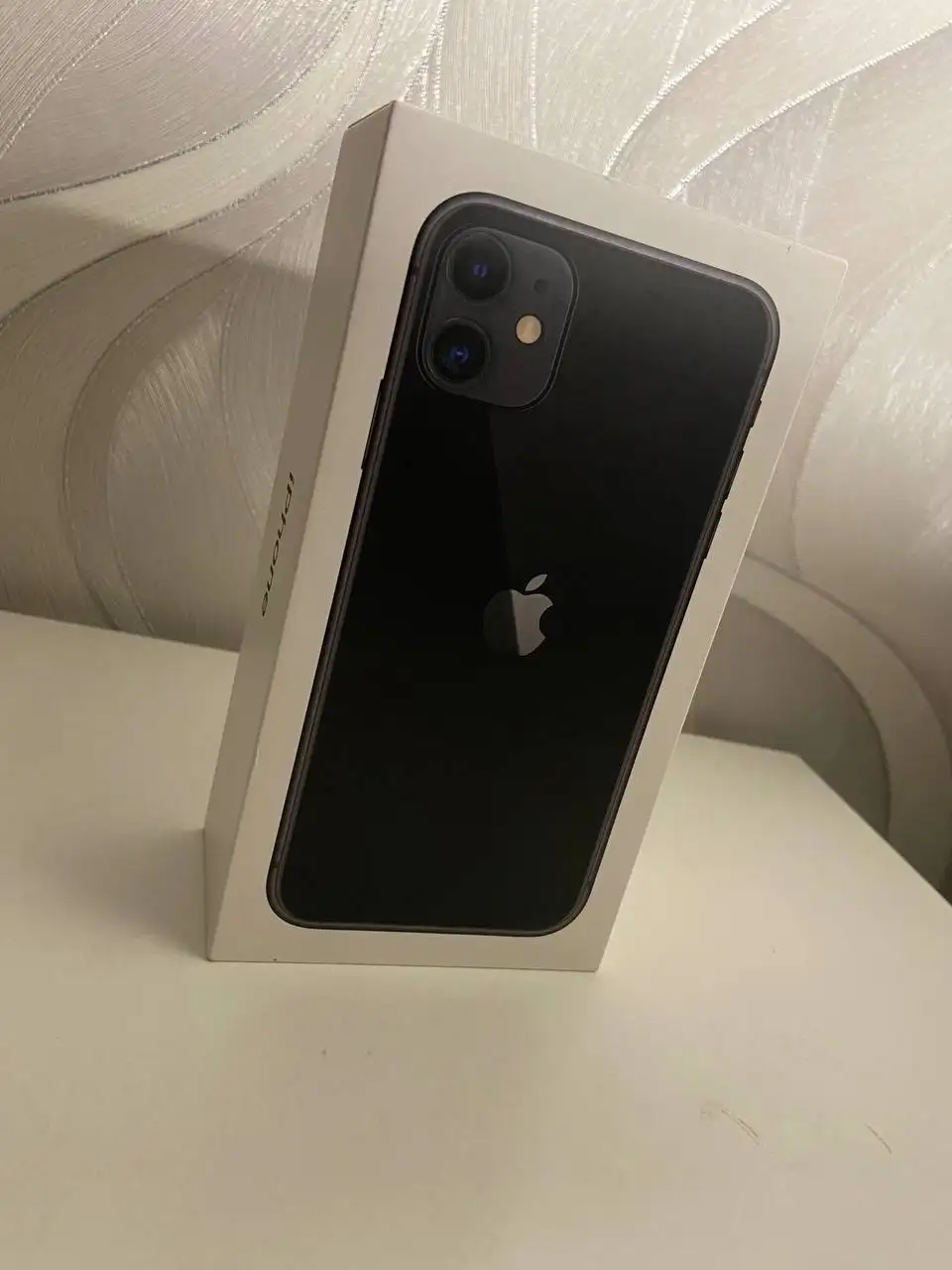 iPhone 11 64GB Черный - Смартфоны и телефоны (Электроника) в Пермь