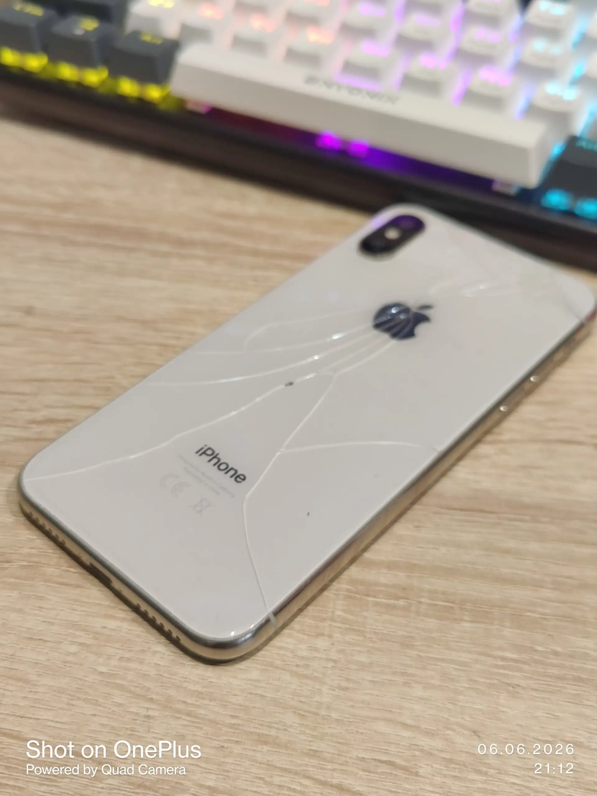 Продам iPhone X - Смартфоны и гаджеты (Электроника) в Пермь