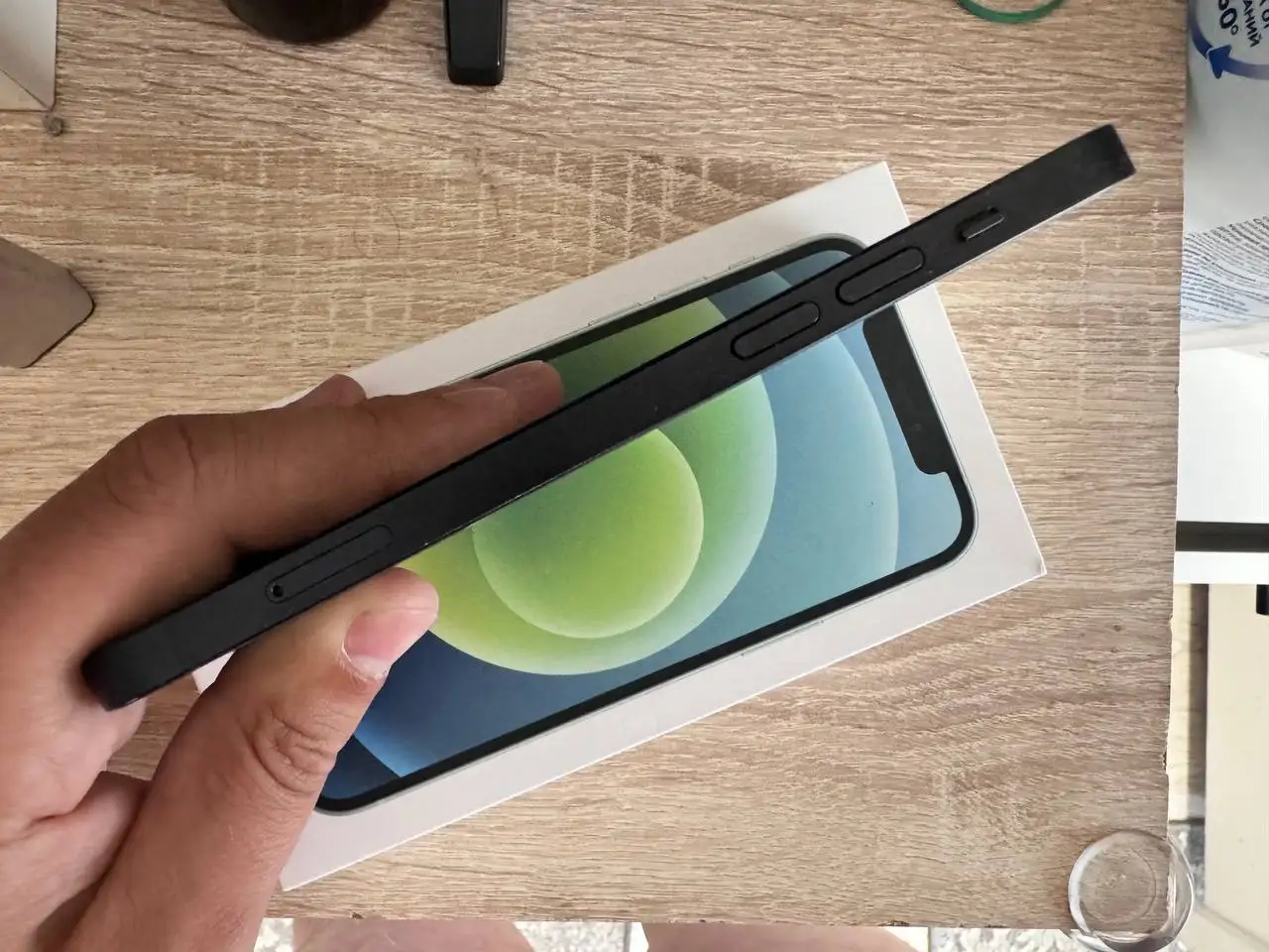 iPhone 12 128GB Black - Смартфоны (Электроника) в Пермь