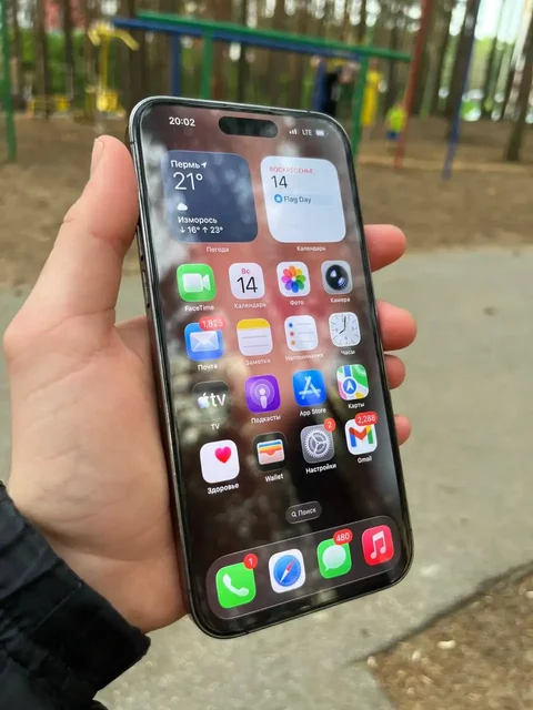 iPhone 14 Pro Max 128 ГБ с разбитой крышкой - Электротранспорт в Пермь