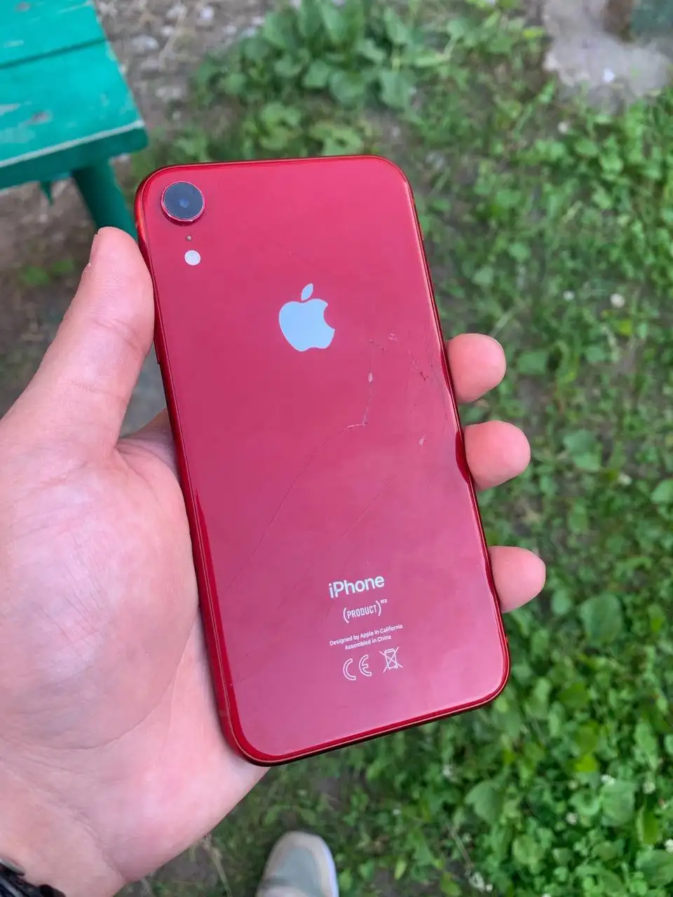 Продам Apple iPhone - Смартфоны и телефоны (Электроника) в Пермь