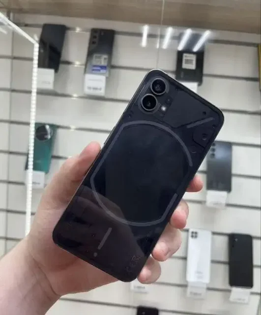 Продажа Google Pixel 7 Pro и Nothing Phone 1 - Носимые устройства в Пермь