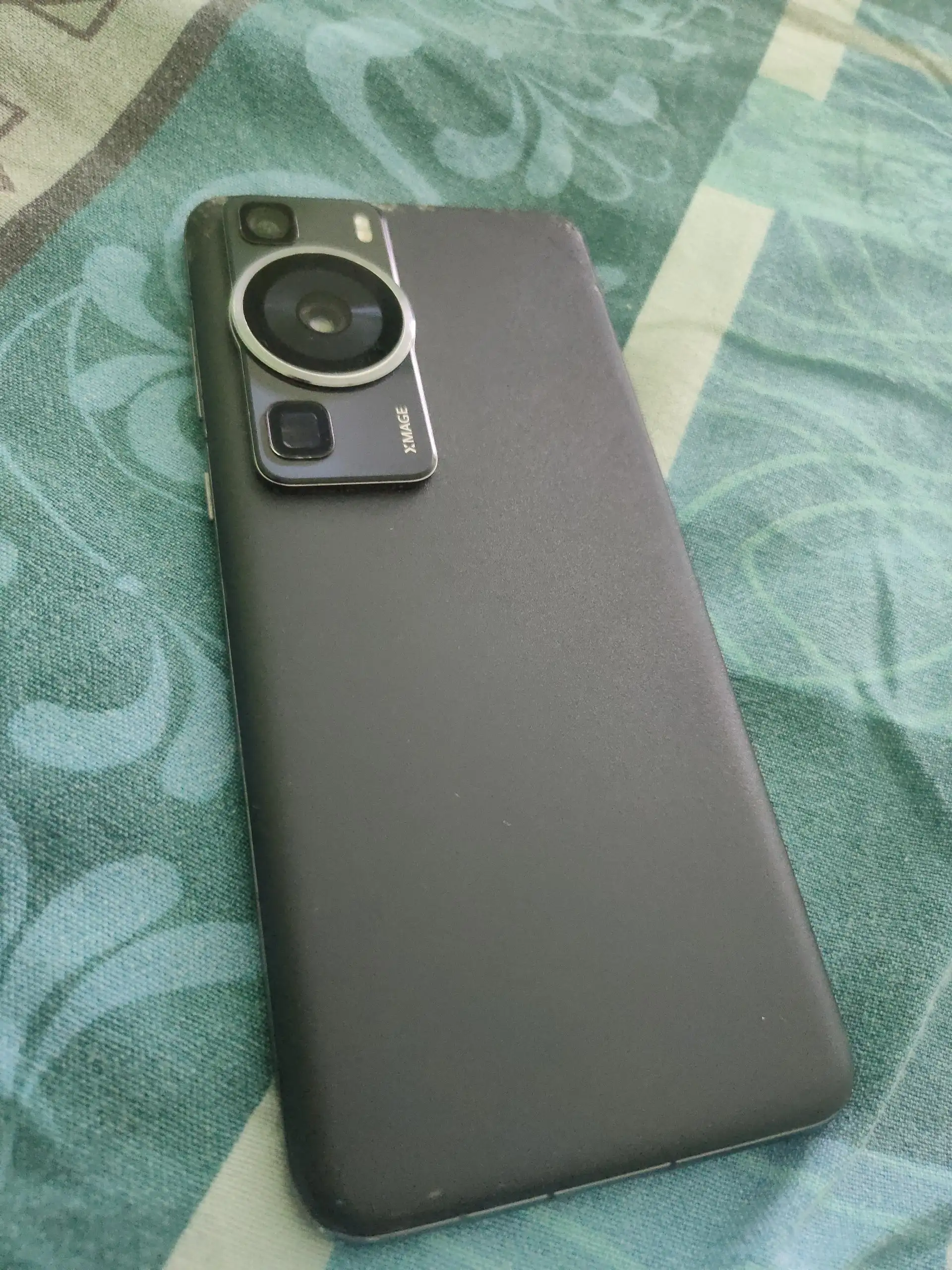 Huawei P60 256GB с поврежденной крышкой - Смартфоны (Электроника) в Пермь