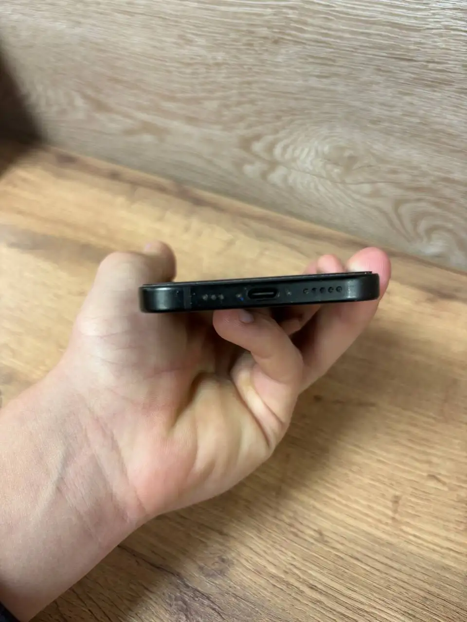 iPhone 15 128GB в хорошем состоянии - Смартфоны (Электроника) в Пермь