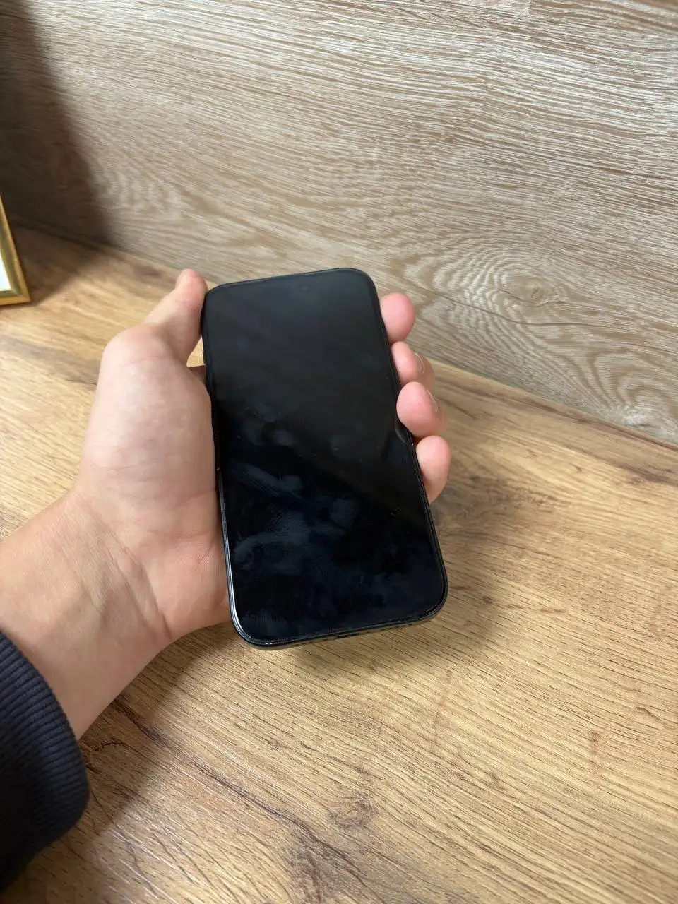 iPhone 15 128GB в хорошем состоянии - Смартфоны (Электроника) в Пермь