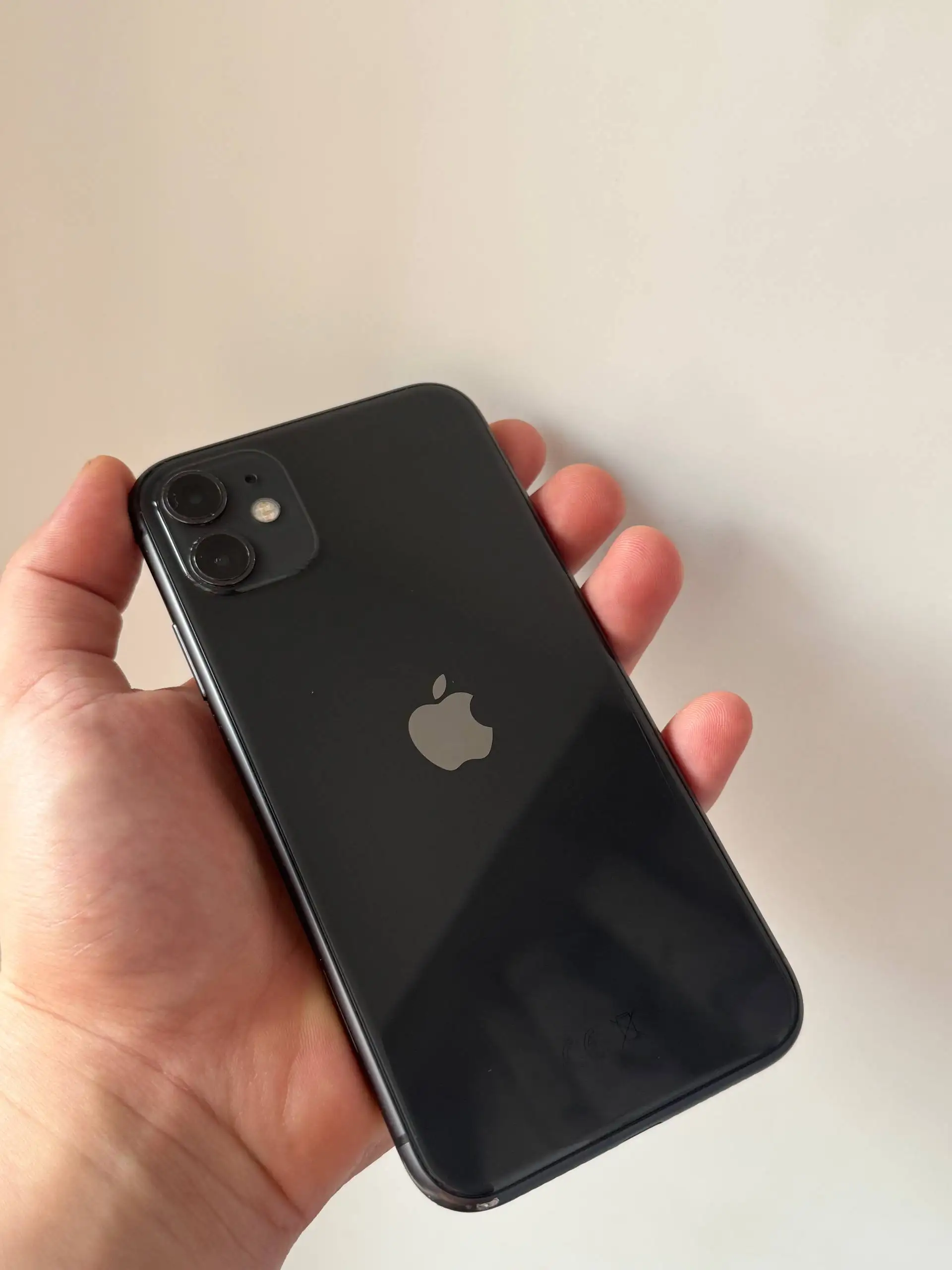 Apple iPhone 11 128GB - Смартфоны (Электроника) в Пермь