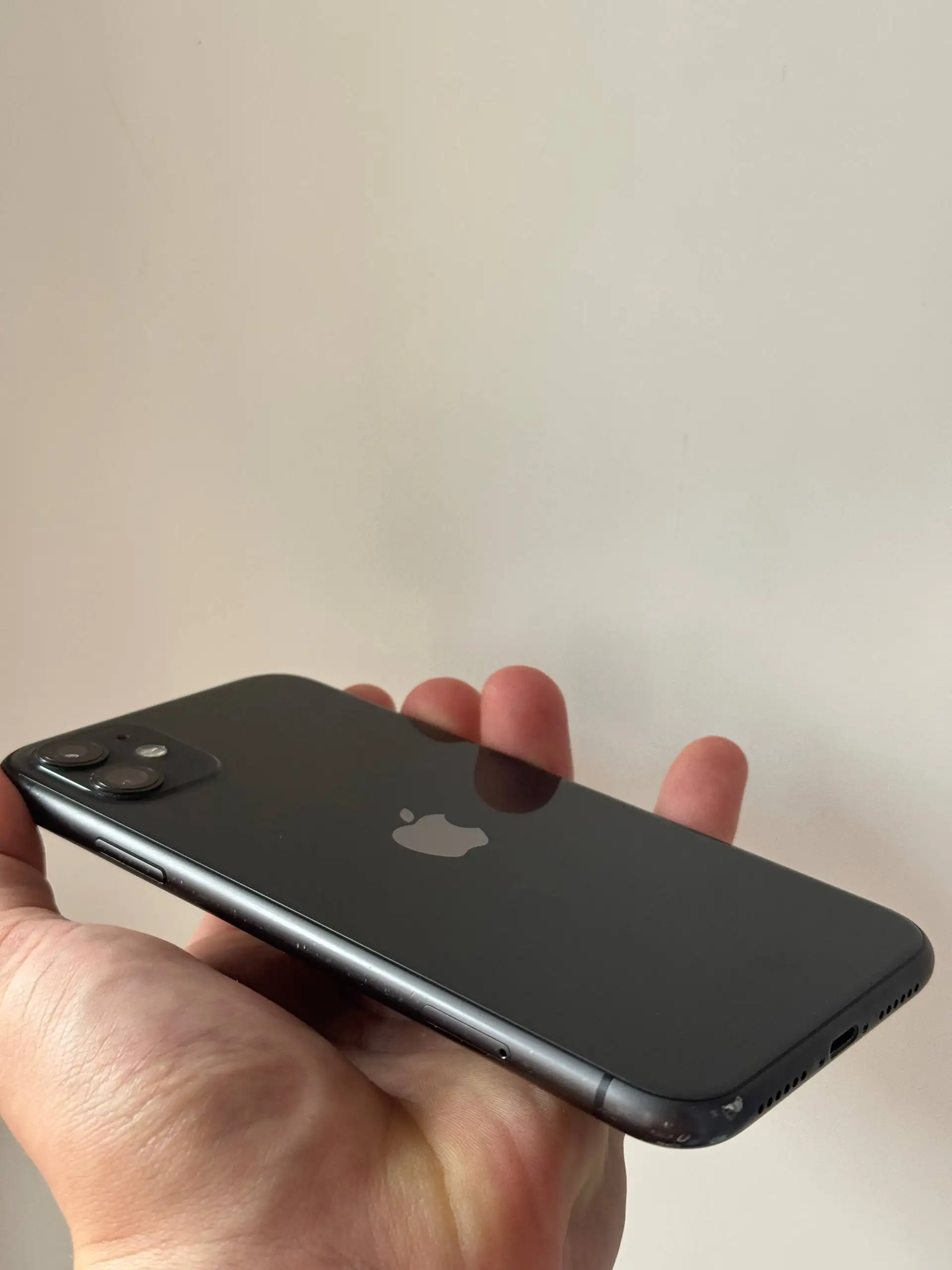 Apple iPhone 11 128GB - Смартфоны (Электроника) в Пермь
