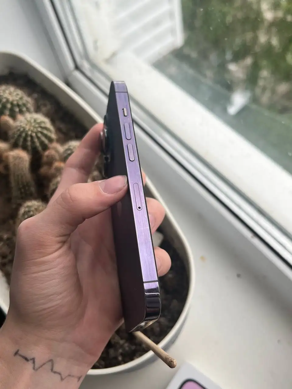 iPhone 14 Pro 128GB Фиолетовый - Смартфоны (Электроника) в Пермь