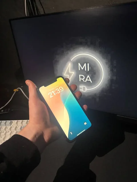 iPhone XR 64GB Red в Перми - Электроника в Пермь