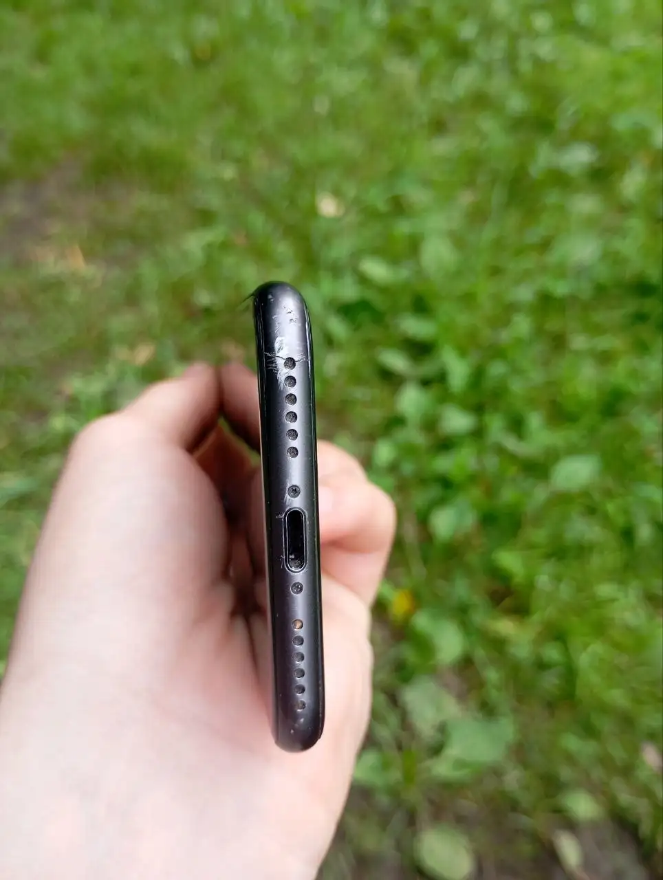 Продам iPhone 8 - Смартфоны (Электроника) в Пермь