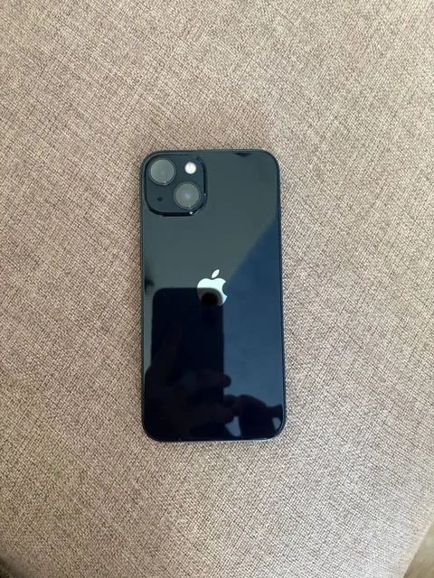 Продаю iPhone 13 128GB черный - Электроника в Пермь