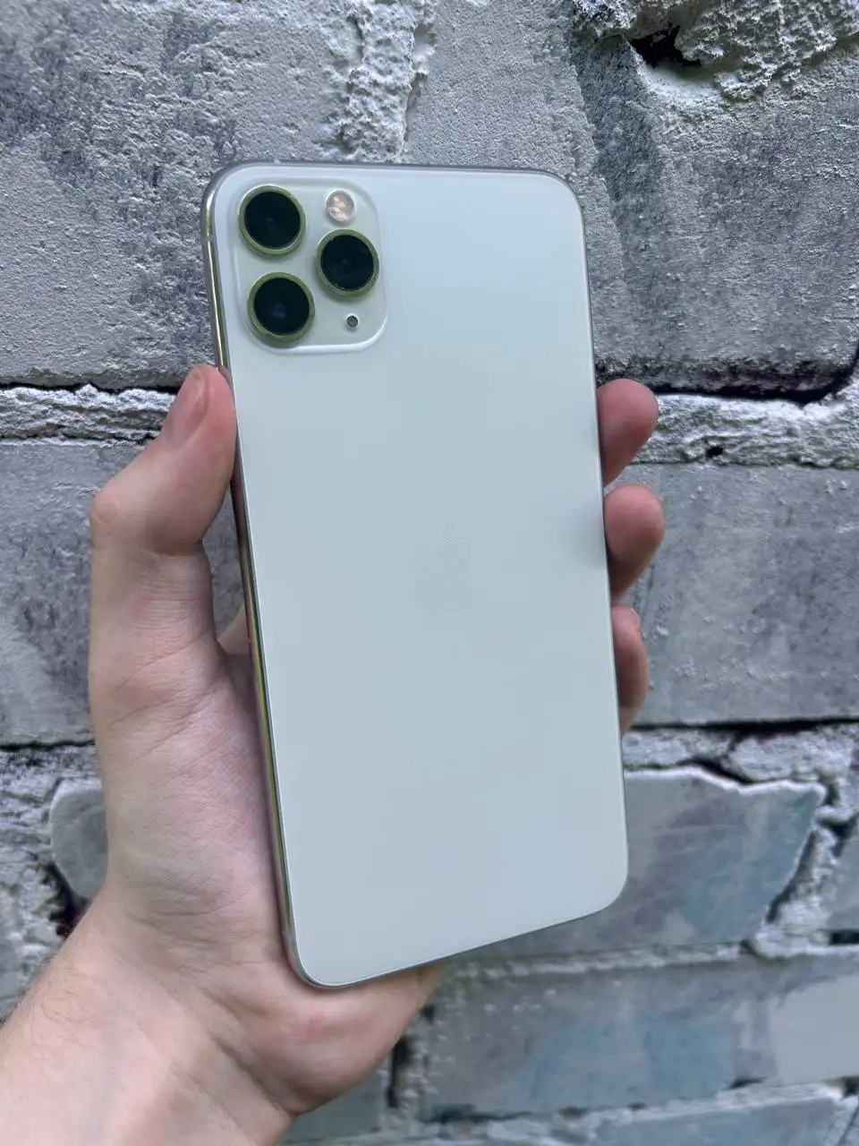 iPhone 11 Pro Max 64GB (битый экран) - Смартфоны (Электроника) в Пермь