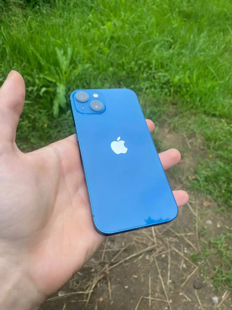 iPhone 13 на обмен на iPhone 14 Pro - Мобильные телефоны и смартфоны (Электроника) в Пермь