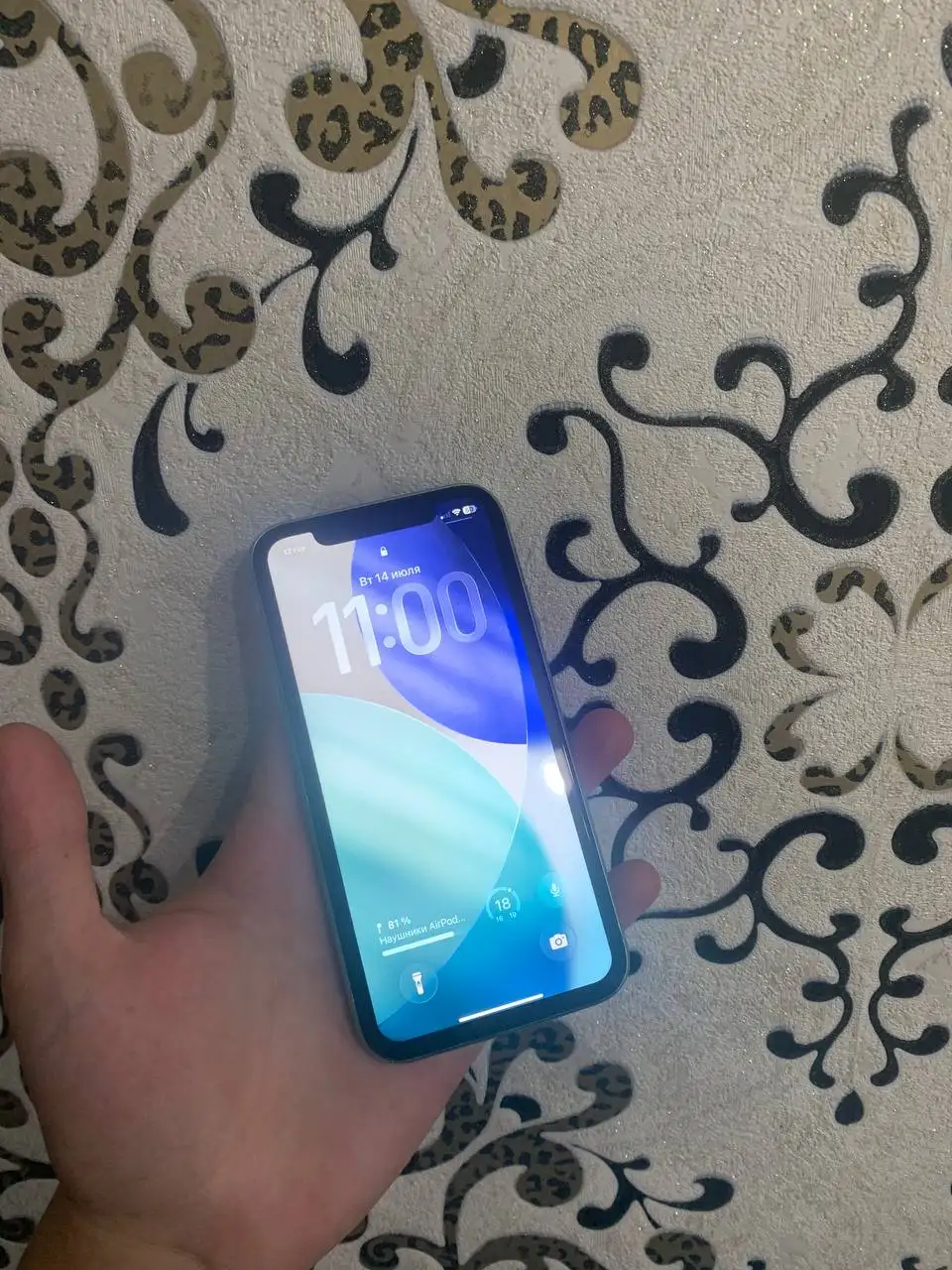 iPhone 128 ГБ с дефектами - Мобильные телефоны (Электроника) в Пермь
