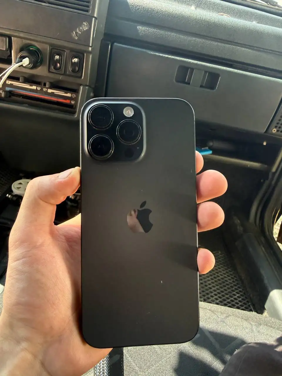 Продам iPhone 16 Pro Max 256 ГБ - Мобильные телефоны (Электроника) в Пермь