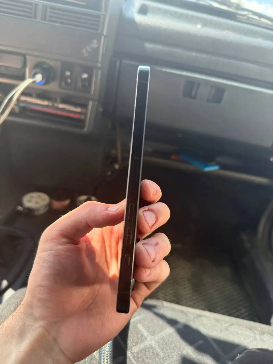 Продам iPhone 16 Pro Max 256 ГБ - Мобильные телефоны (Электроника) в Пермь