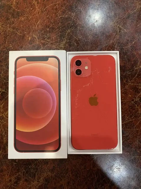 iPhone 12 128GB - Мобильные телефоны и аксессуары в Пермь