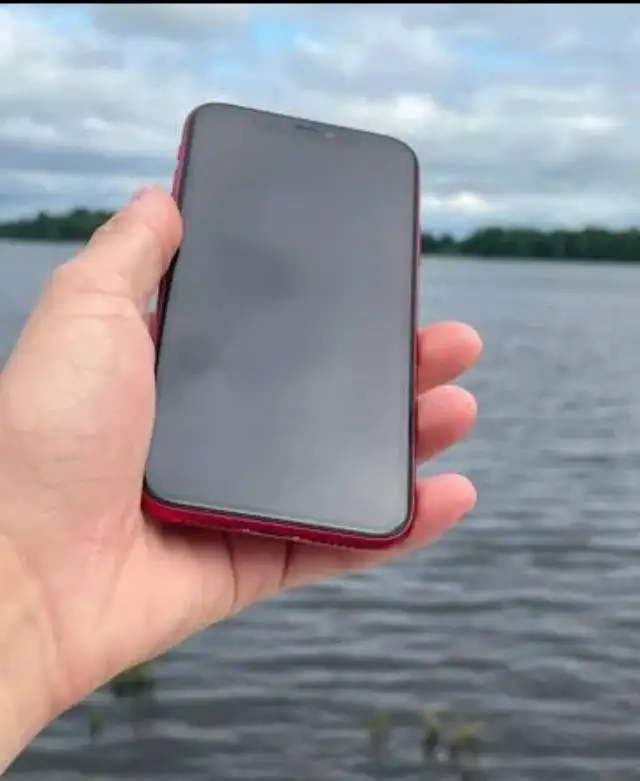 iPhone 11 64GB - Смартфоны (Электроника) в Пермь