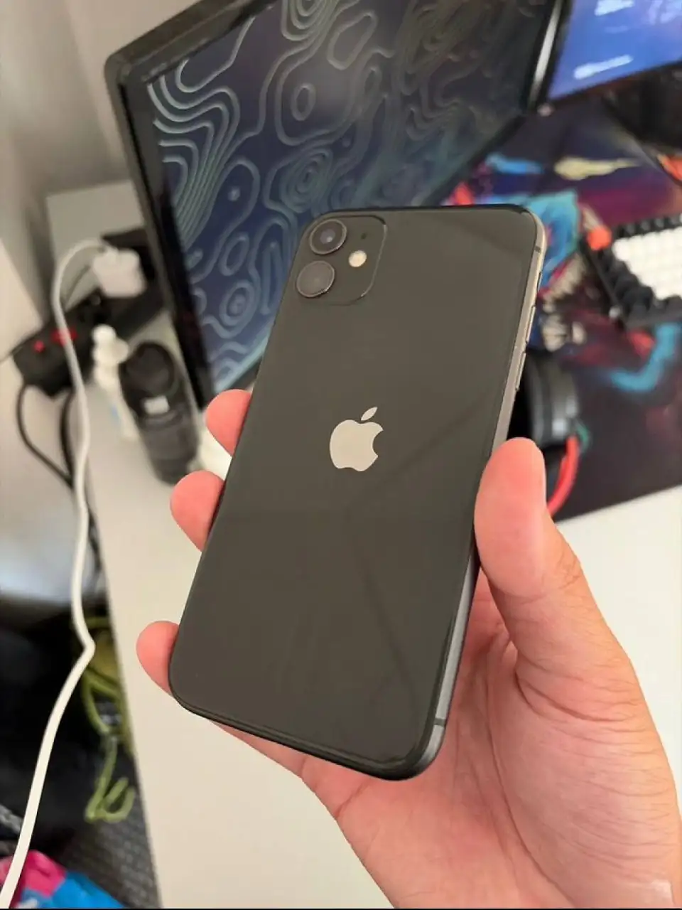 iPhone 11 64GB Black - Смартфоны (Электроника) в Пермь