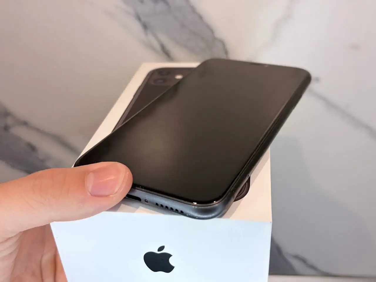 iPhone 11 64GB - Смартфоны (Электроника) в Пермь