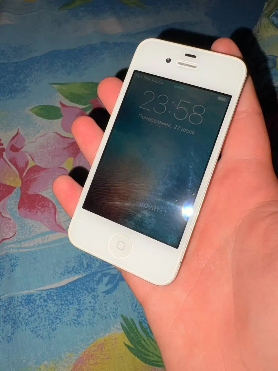 Обменяю iPhone 4S 8 ГБ в идеале - Смартфоны и аксессуары (Электроника) в Пермь