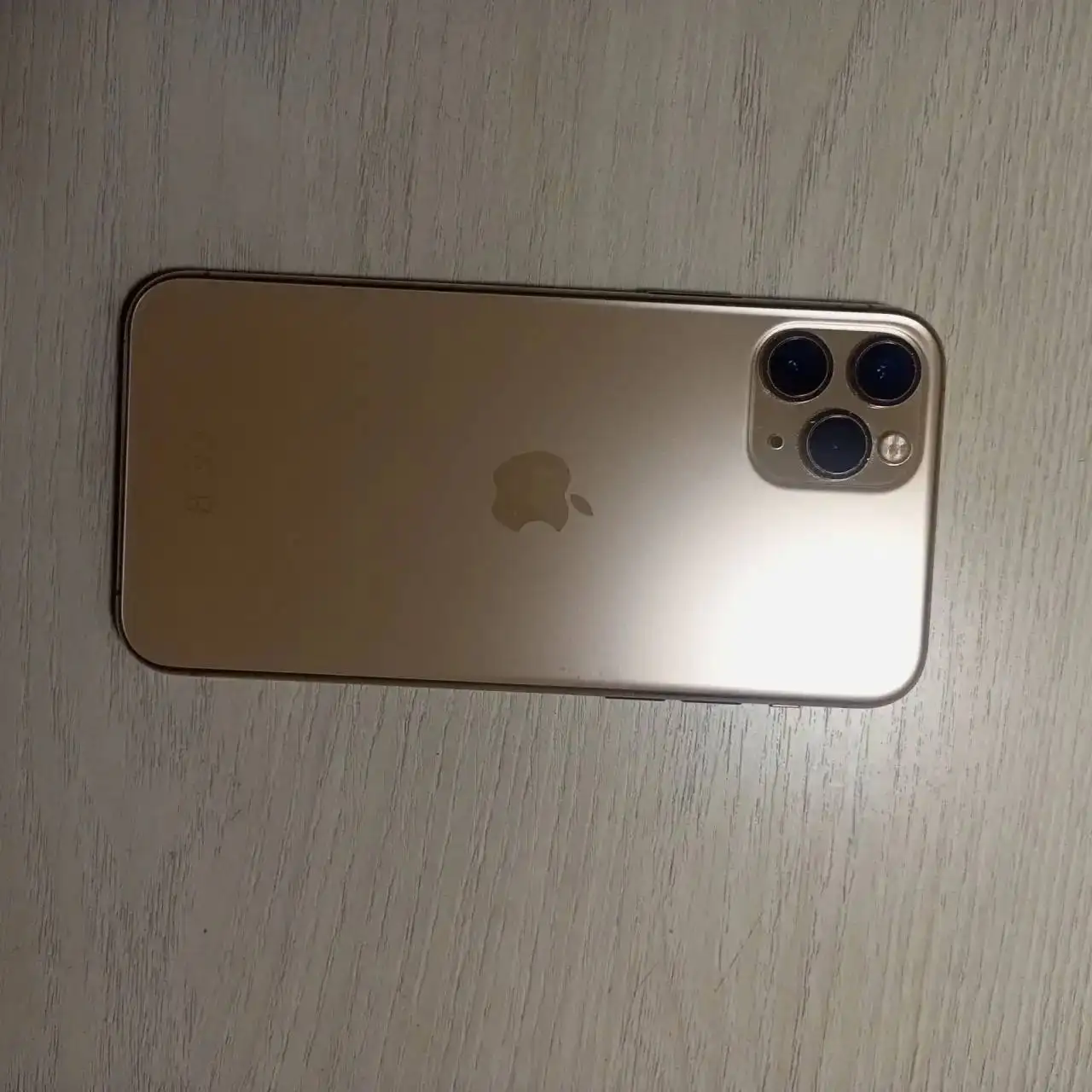 iPhone с повреждением экрана - Мобильные телефоны (Электроника) в Пермь