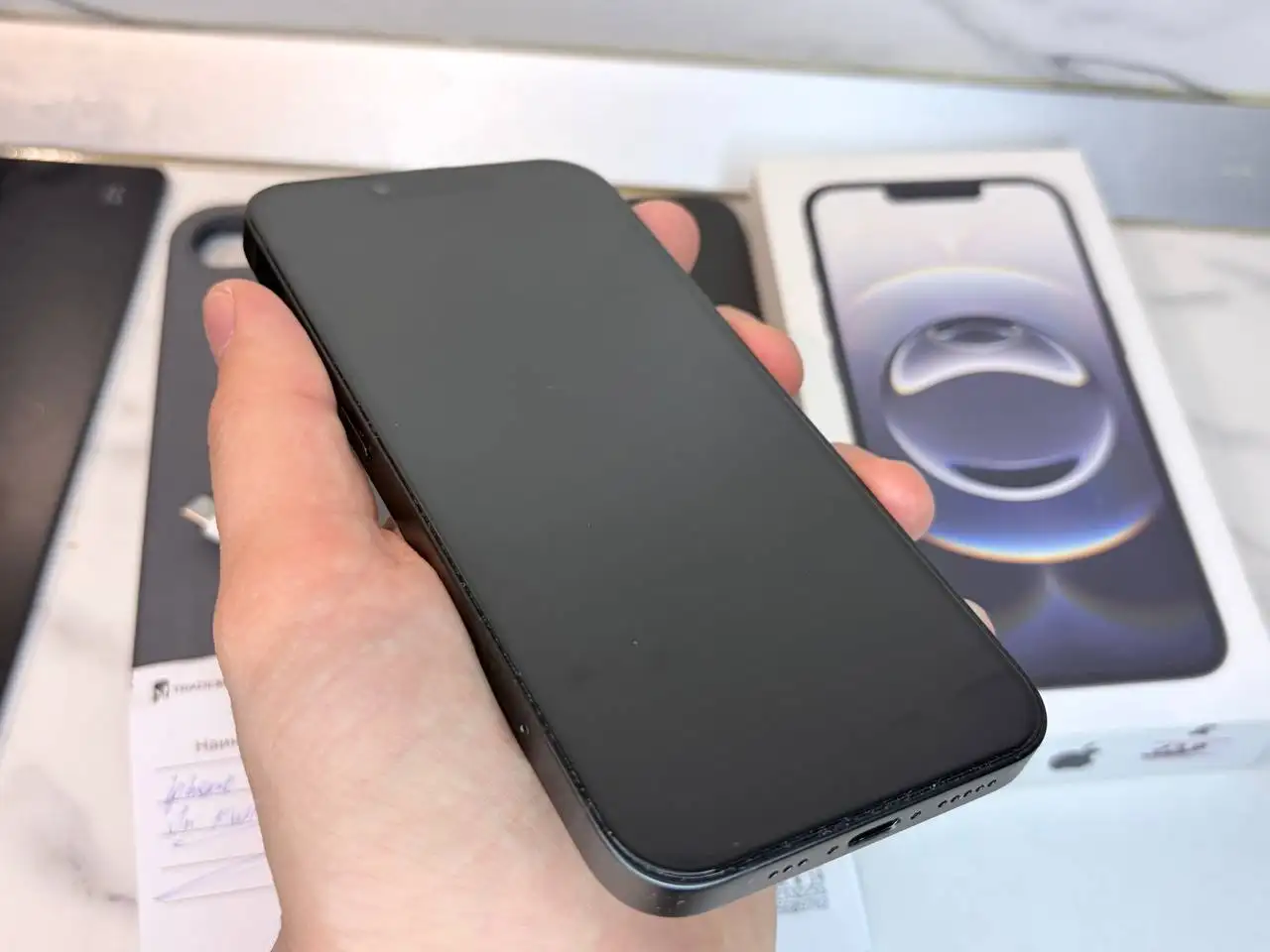 iPhone 16e 128GB - Мобильные телефоны (Электроника) в Пермь