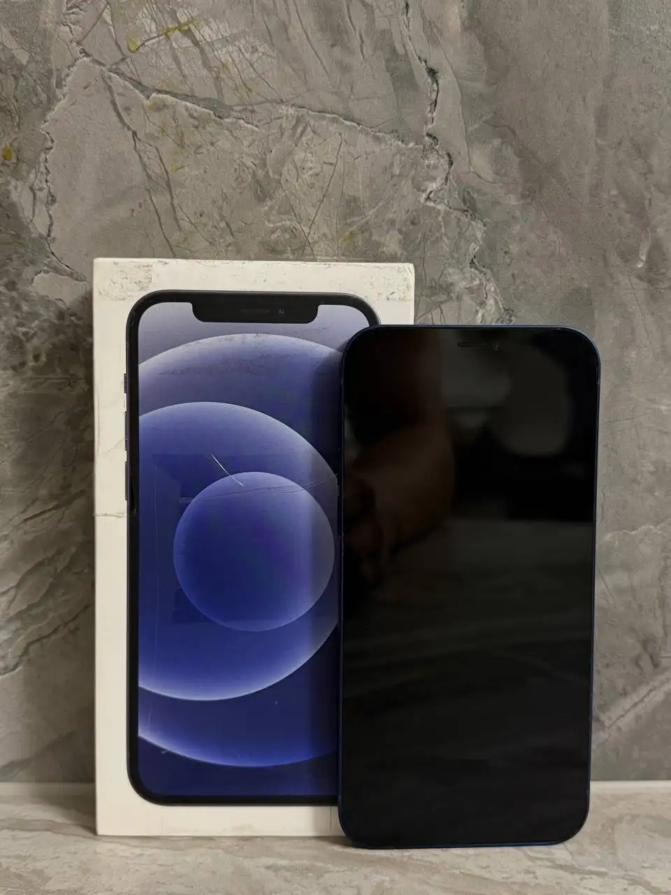 iPhone 12 Blue в идеальном состоянии - Телефоны (Электроника) в Пермь