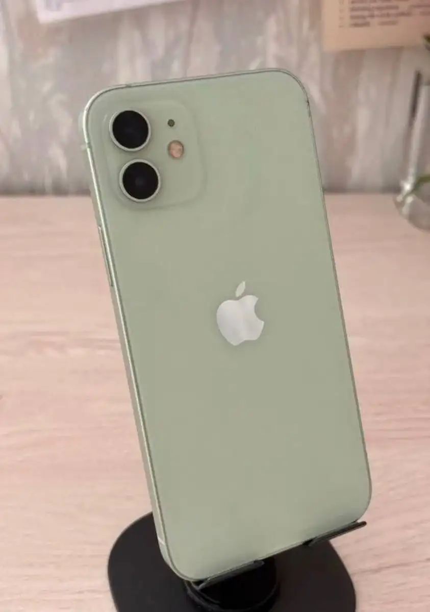 Продам iPhone 12 64 ГБ зеленый - Смартфоны (Электроника) в Пермь
