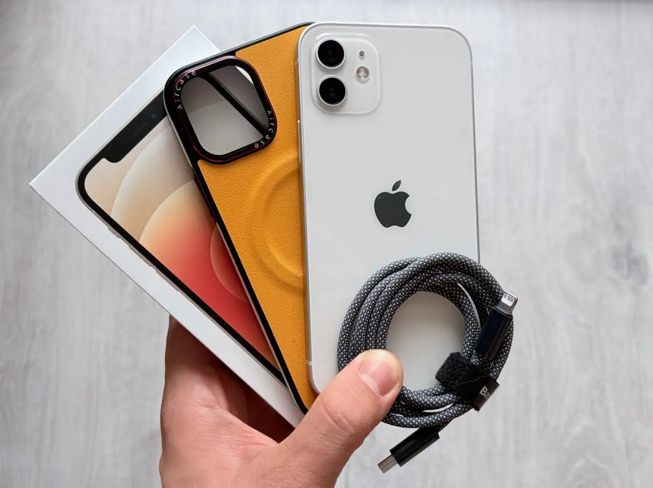 iPhone 12 64GB 70% батарея - Телефоны (Электроника) в Пермь
